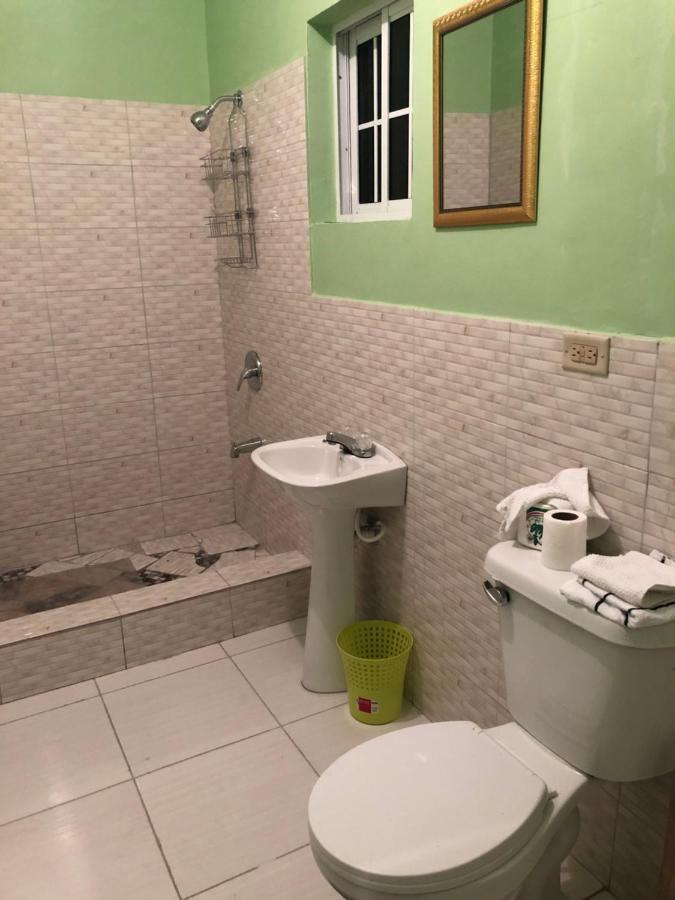 Scarlett Guest House Bull Bay Экстерьер фото